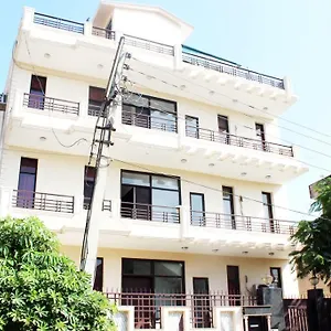  Lodge Sushant Residency India